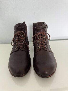 NAOT Size 39 Chocolate Brown leather ankle boots
